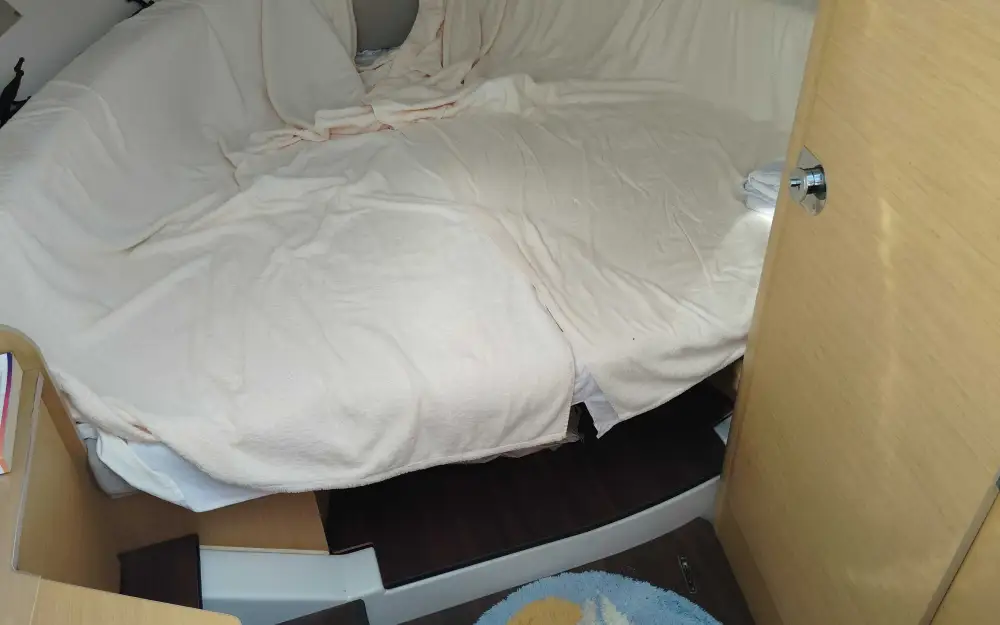slider 13 Beneteau Flyer 850 Sun Deck