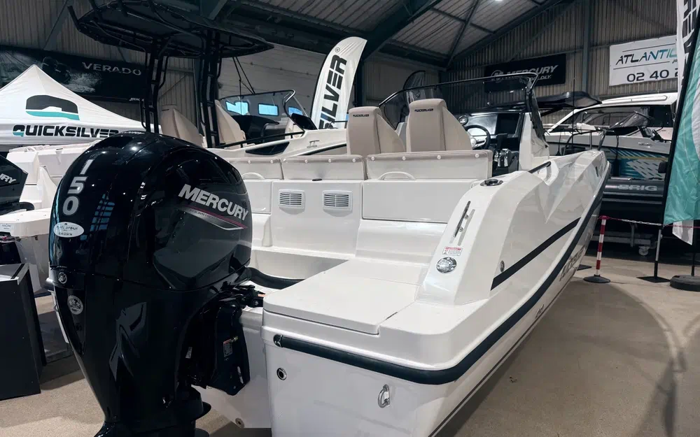 slider 19 Quicksilver Activ 705 open