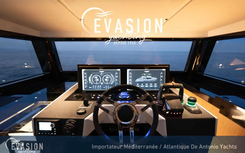 slider 14 De Antonio Yachts D60