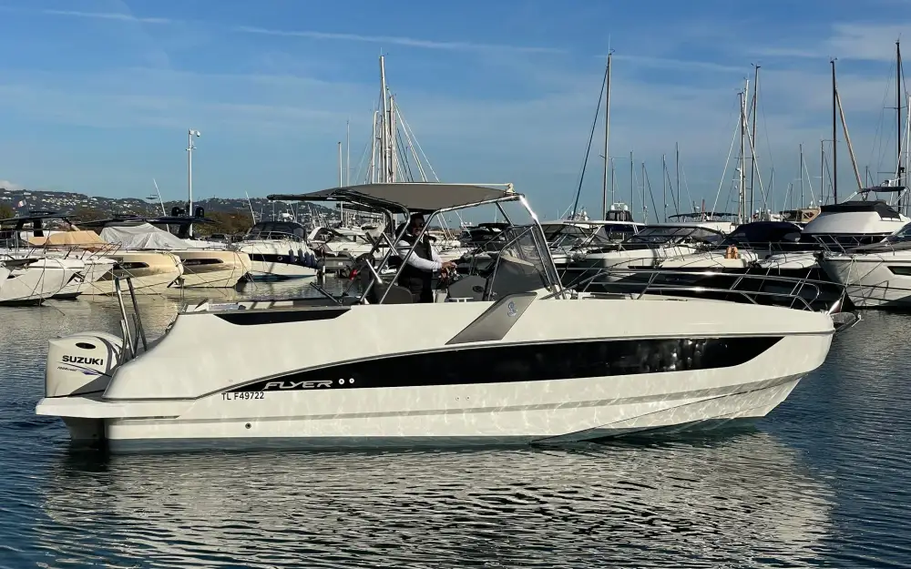 slider 0 Beneteau Flyer 8.8 SPACEdeck