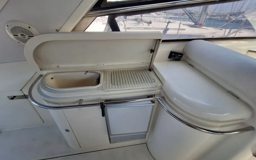 slider 12 Sunseeker Mustique 42