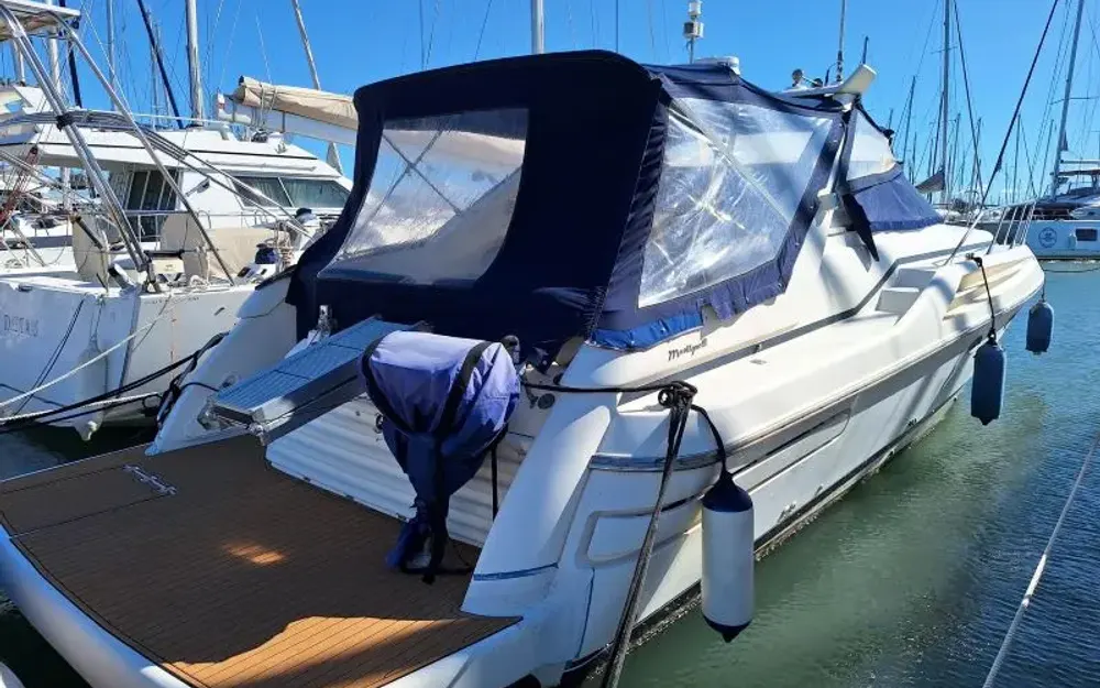 slider 15 Sunseeker Mustique 42