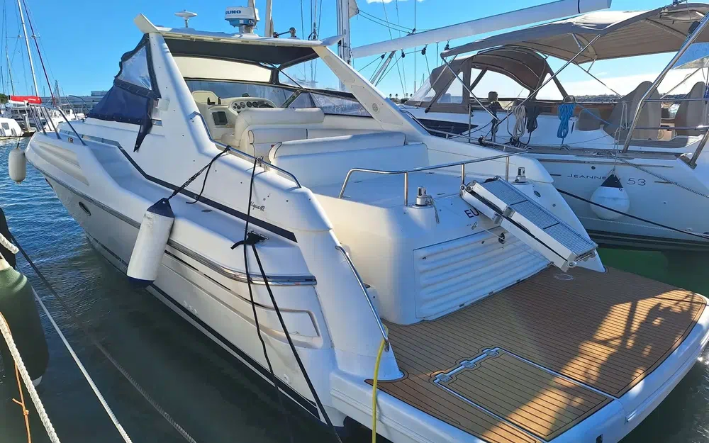 slider 19 Sunseeker Mustique 42