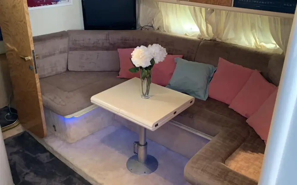 slider 3 Sunseeker Mustique 42