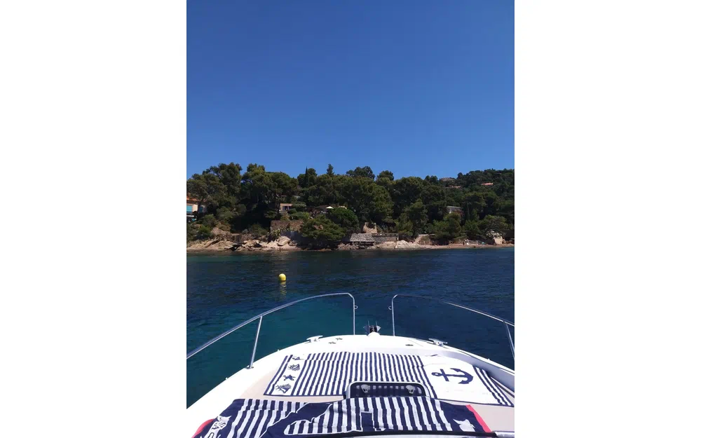 slider 10 Jeanneau Cap Camarat 7.5 BR Serie 2