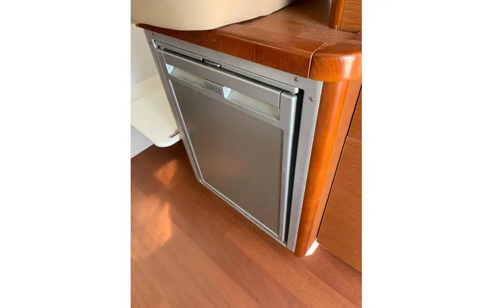 slider 23 Jeanneau Merry Fisher 855