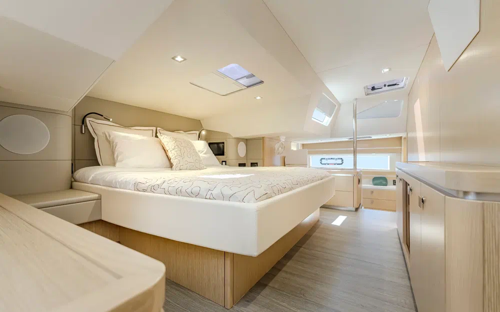 slider 10 Privilege Marine Signature 510