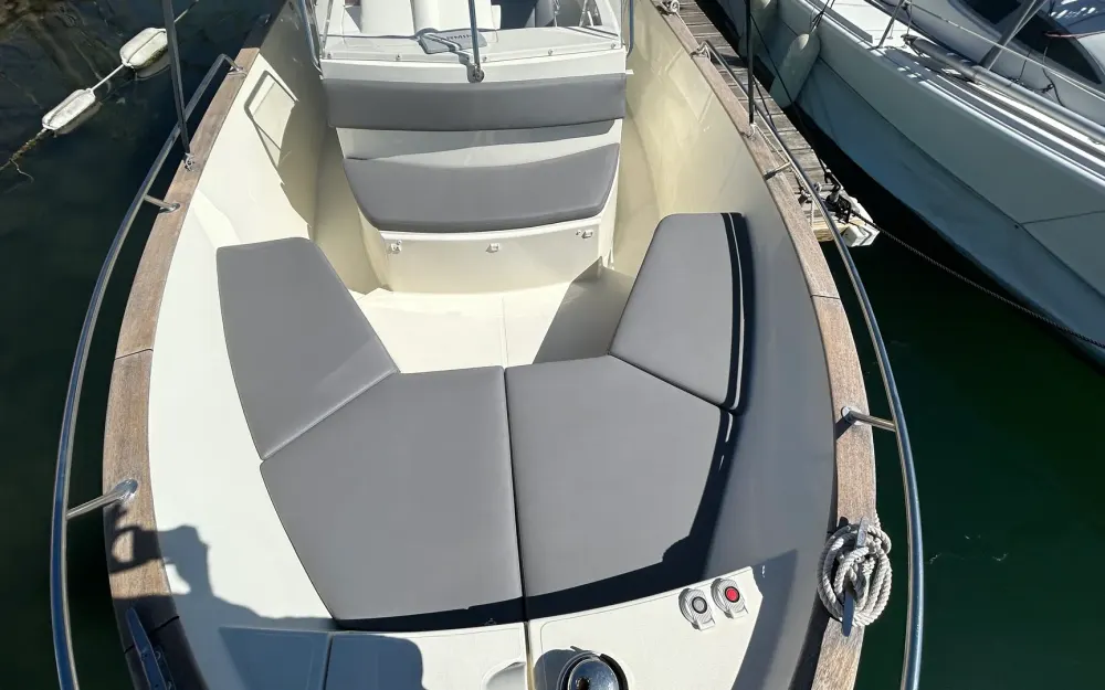 slider 19 Rhea  27 Open