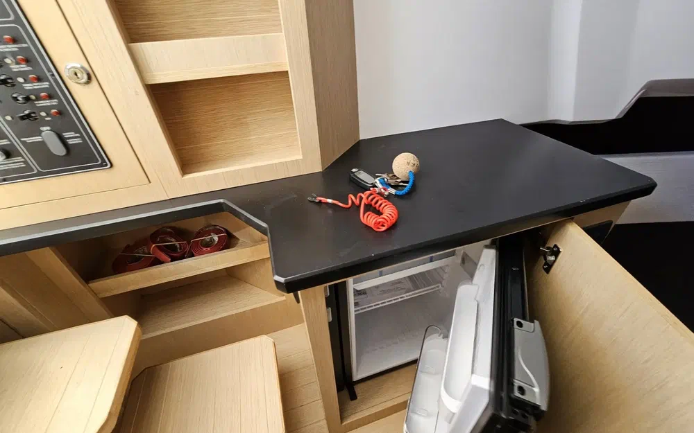 slider 22 Ranieri Cayman 38