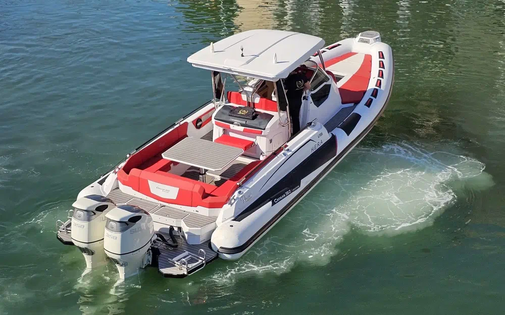 slider 7 Ranieri Cayman 38