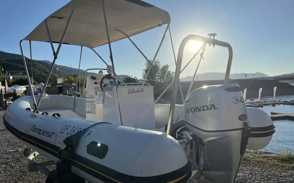 slider 3 Capelli Tempest 500