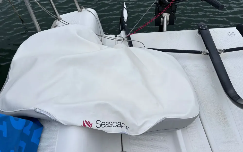 slider 7 Beneteau FIRST 24 SE - null