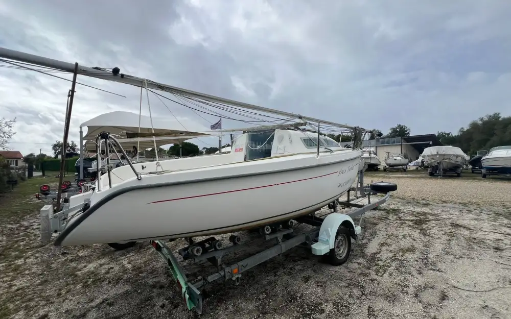 slider 4 B2 Marine Blue Djinn Parlier