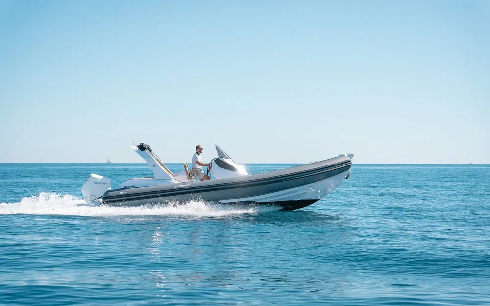 slider 6 Italboats Stingher 28 GT