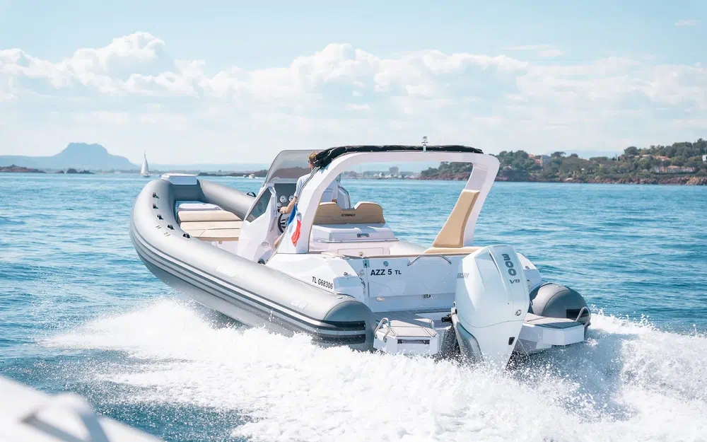 slider 3 Italboats Stingher 28 GT