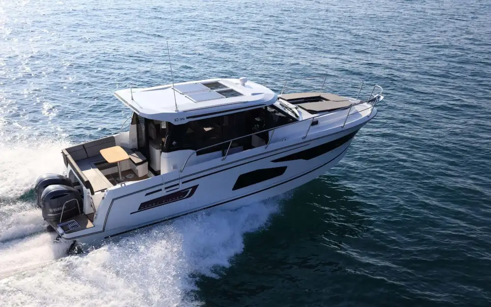 slider 19 Jeanneau Merry Fisher 1095