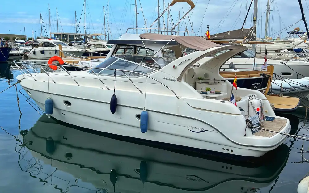slider 4 Sessa Marine Oyster 35