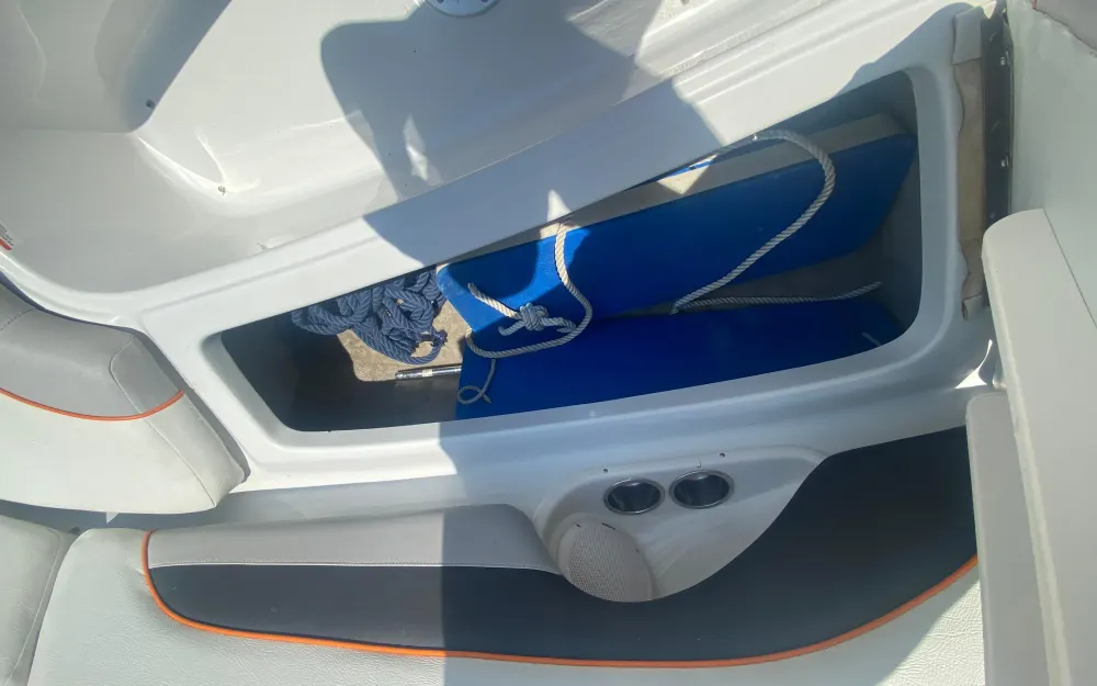 slider 20 Crownline  270 BR - null