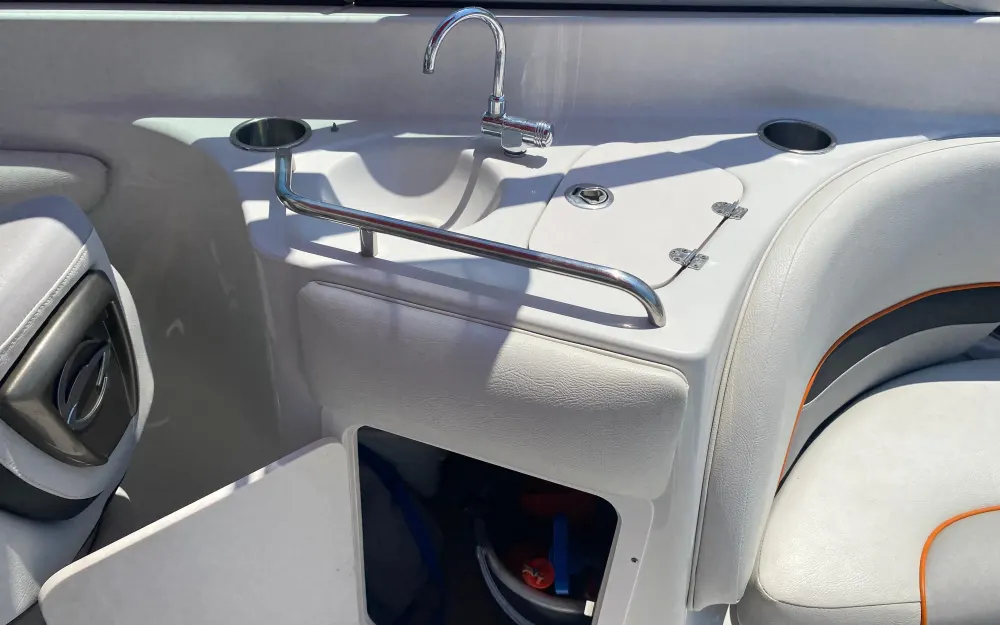 slider 24 Crownline  270 BR - null