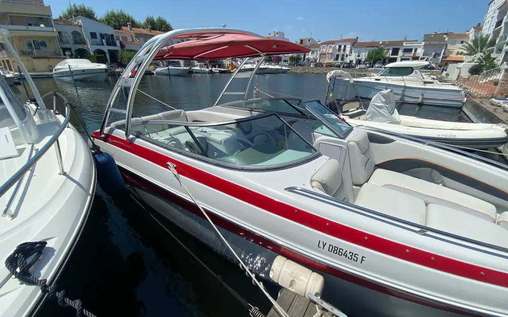 slider 3 Crownline  270 BR