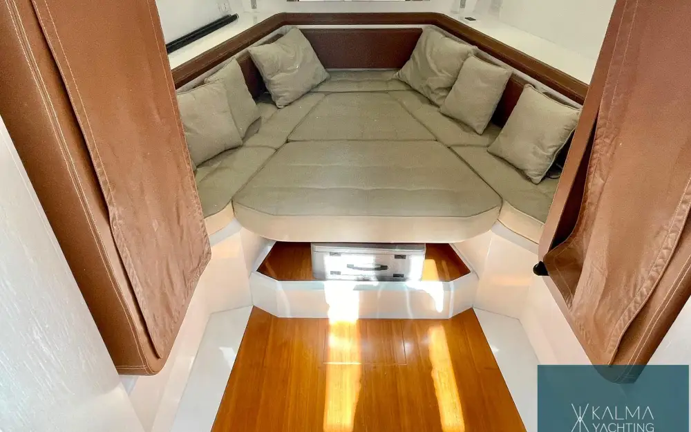 slider 29 Evo Yachts R4