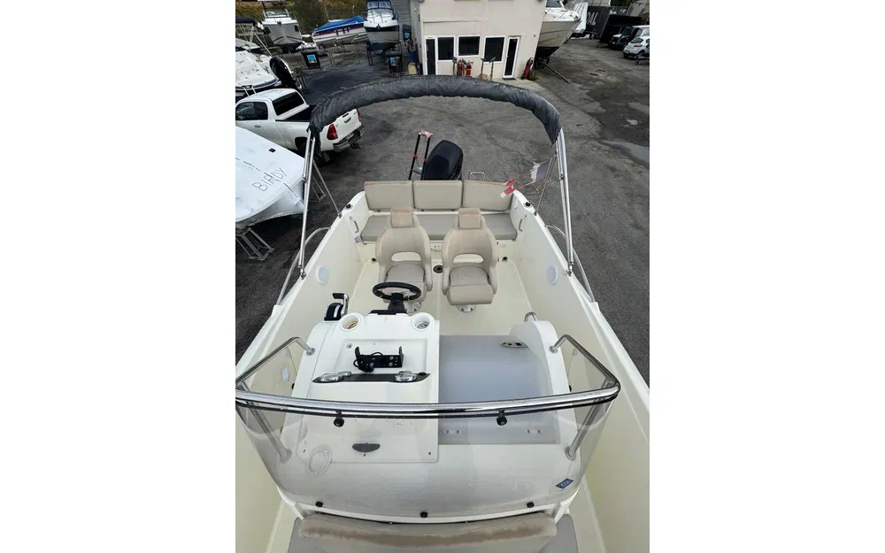 slider 16 Quicksilver Activ 675 Open