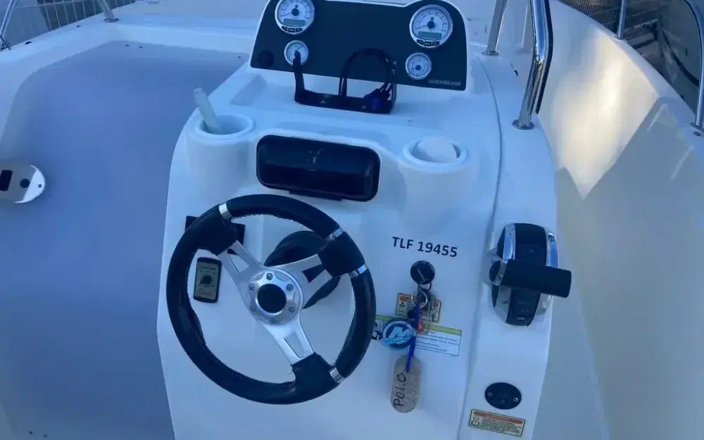 slider 15 Quicksilver Activ 675 Open