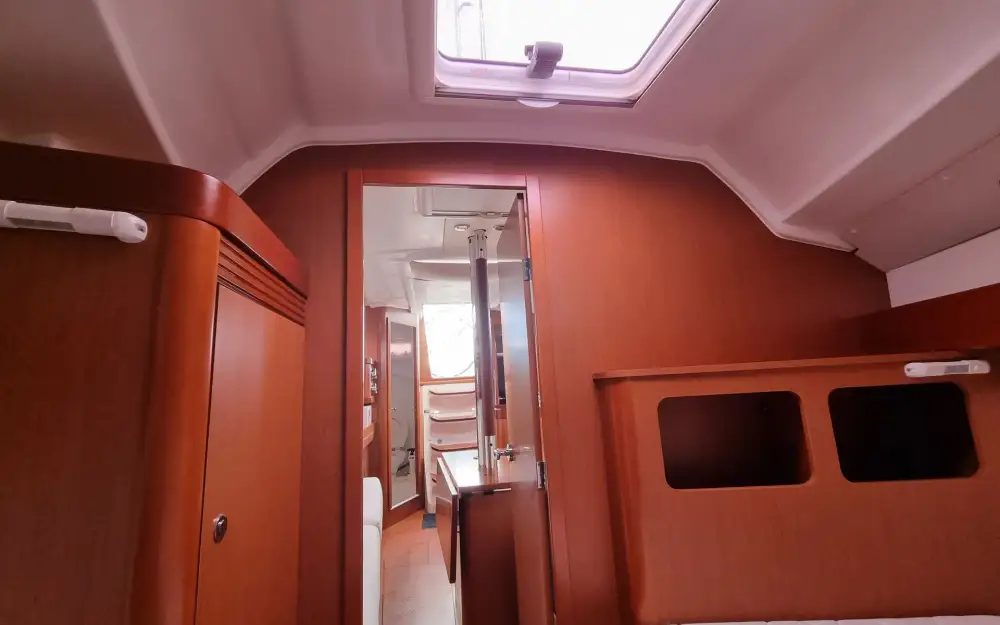 slider 18 Beneteau Oceanis 31