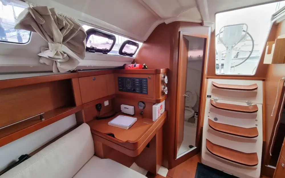 slider 20 Beneteau Oceanis 31