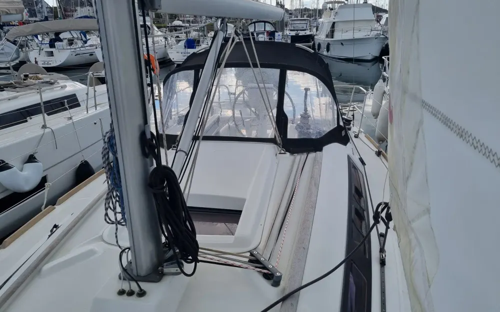 slider 6 Beneteau Oceanis 31 - null