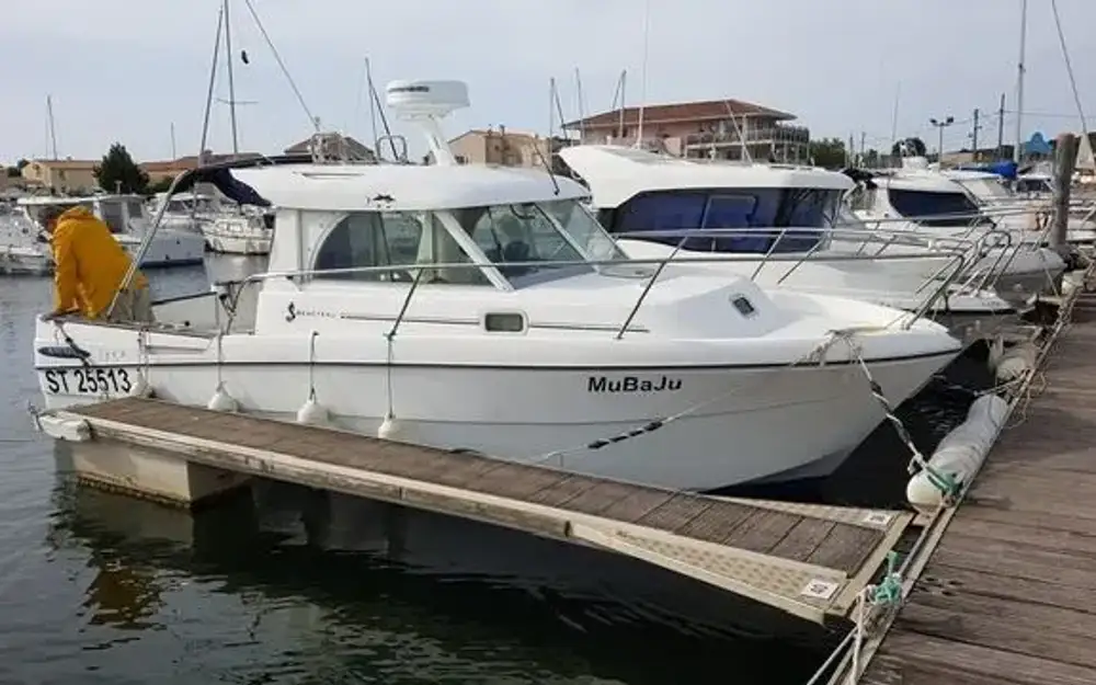 slider 1 Beneteau Antares 710