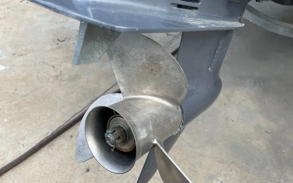 slider 9 Capelli Tempest 600