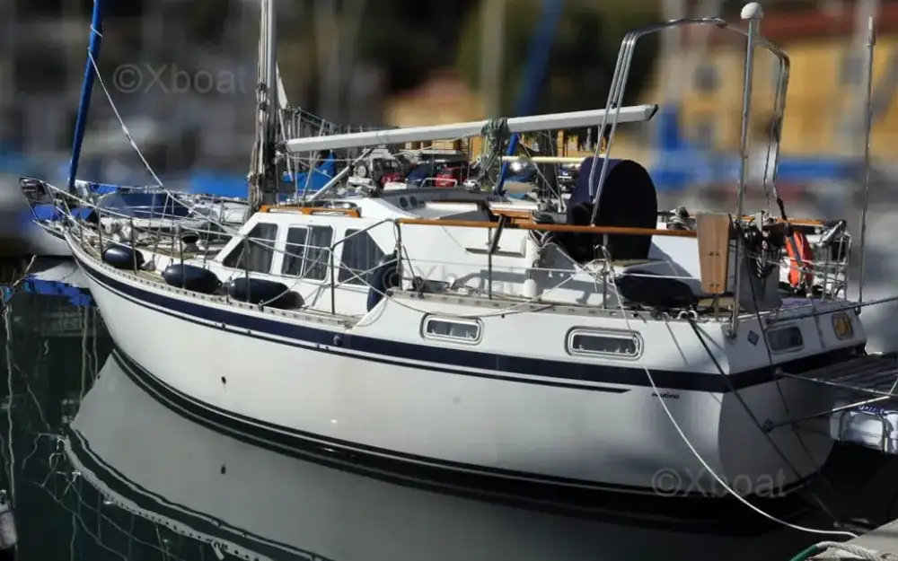 Siltala YachtsNauticat 35