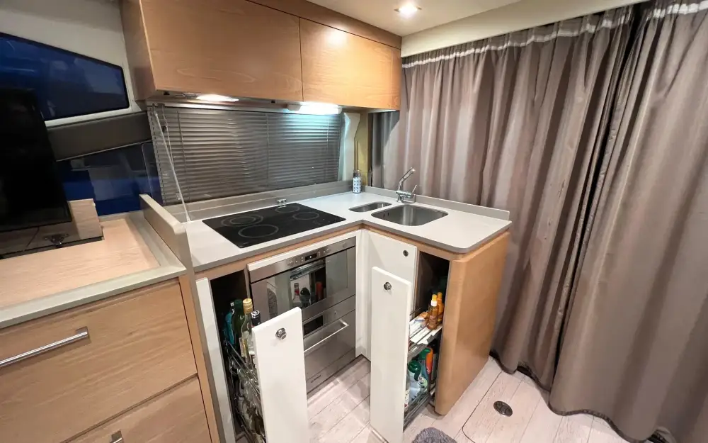 slider 18 Queens Yachts  50 HT