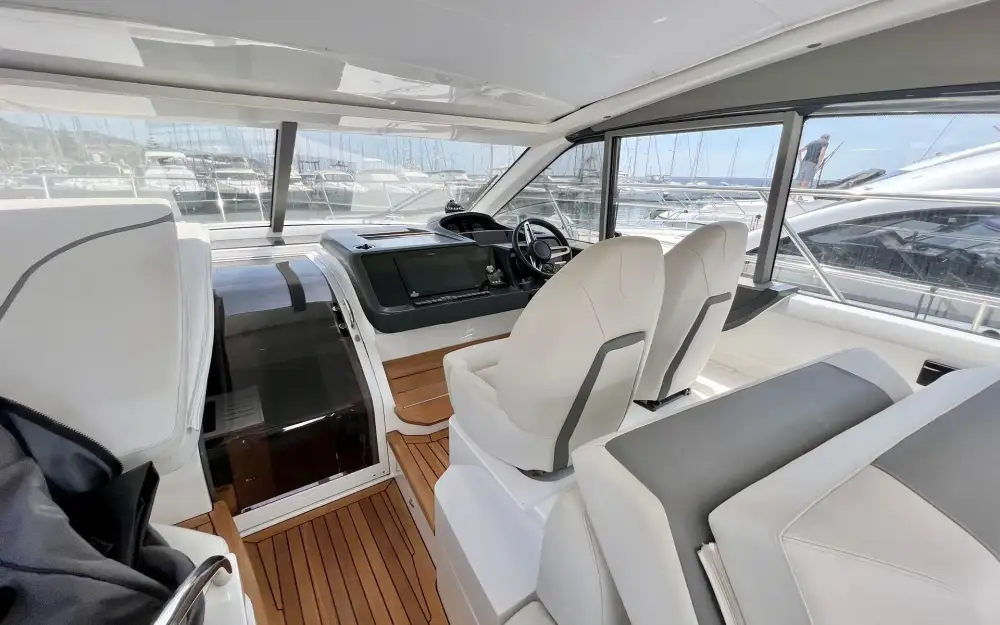 slider 24 Princess  V50