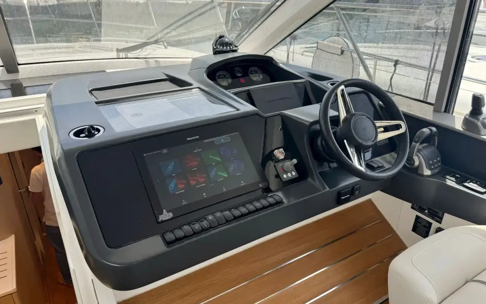 slider 27 Princess  V50