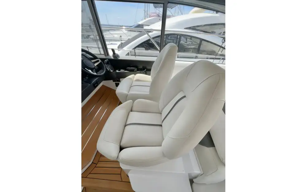slider 28 Princess  V50