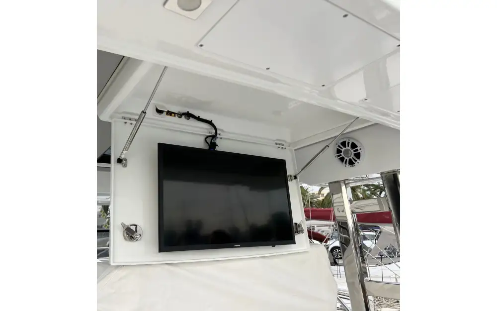 slider 9 Jeanneau Cap Camarat 12.5 WA