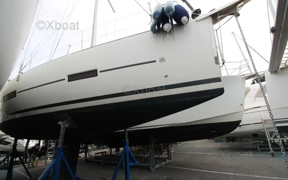 slider 2 Dufour  382 Grand Large