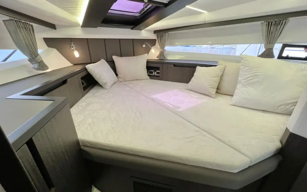slider 15 Galeon  425 Hts