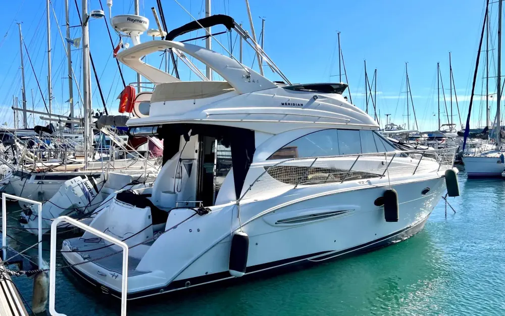 slider 0 Meridian Yacht  341