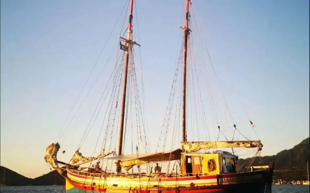 slider 2 Custom Ketch
