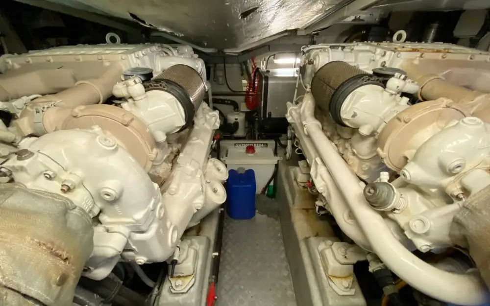 slider 20 Sunseeker Predator 58