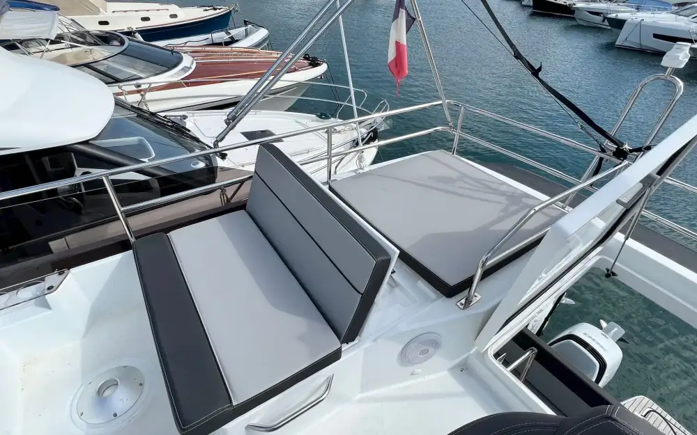 slider 14 Jeanneau Merry Fisher 1095