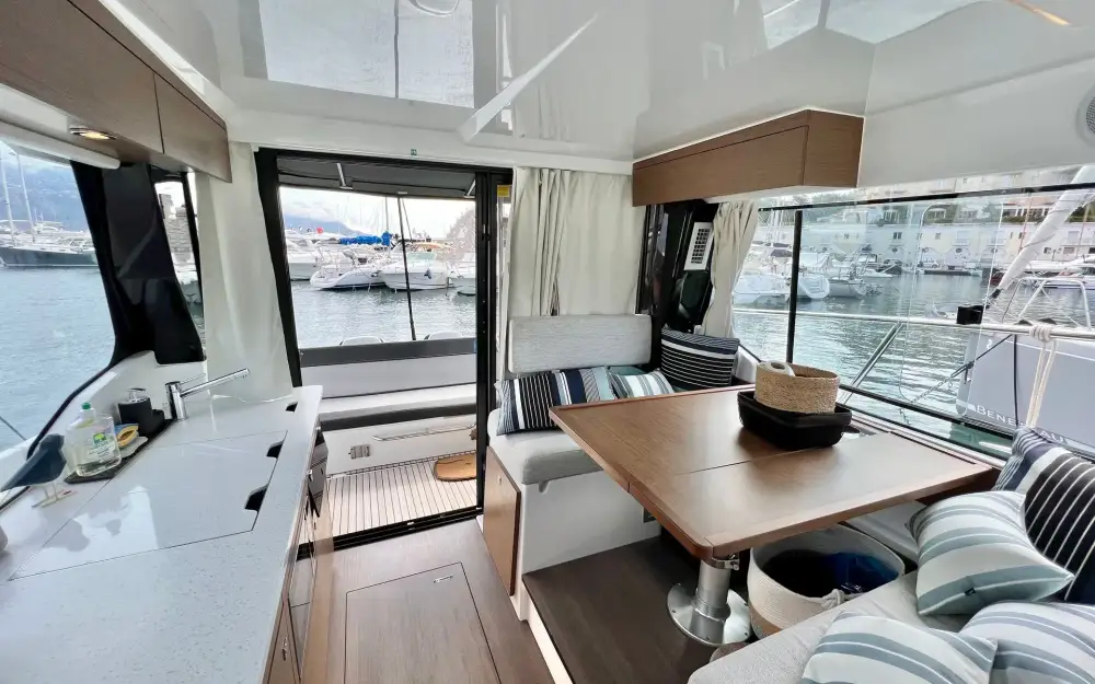 slider 19 Jeanneau Merry Fisher 1095