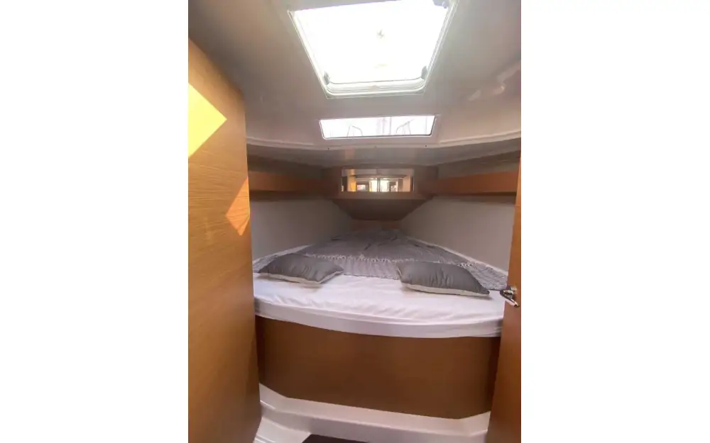 slider 7 Dufour  360 Grand Large