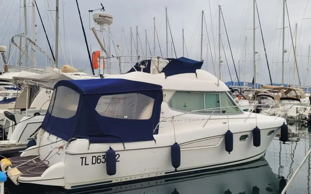 slider 23 Jeanneau Merry Fisher 925 Fly