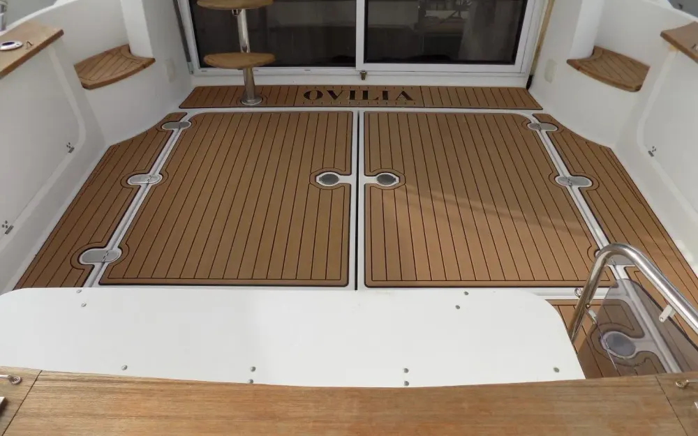 slider 2 Sessa Marine Dorado 36 - null