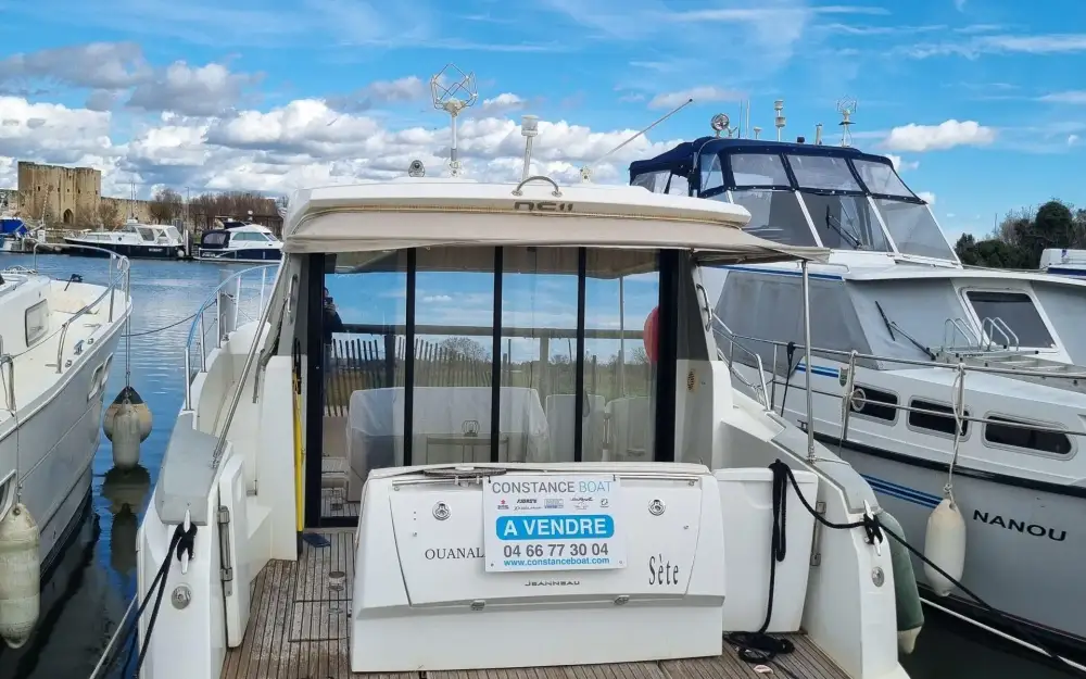 slider 2 Jeanneau NC 11