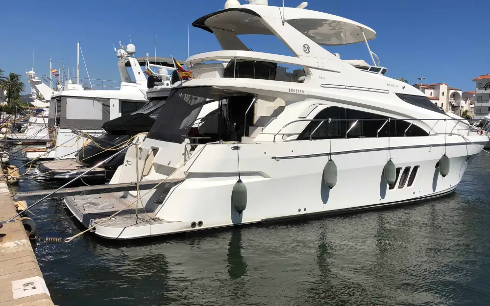 slider 0 Marquis Yachts  560